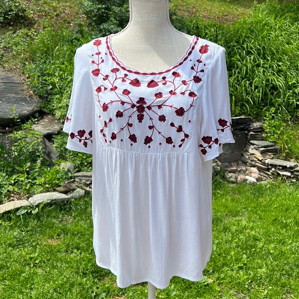 Lucky Brand Boho short sleeve white top  Size M